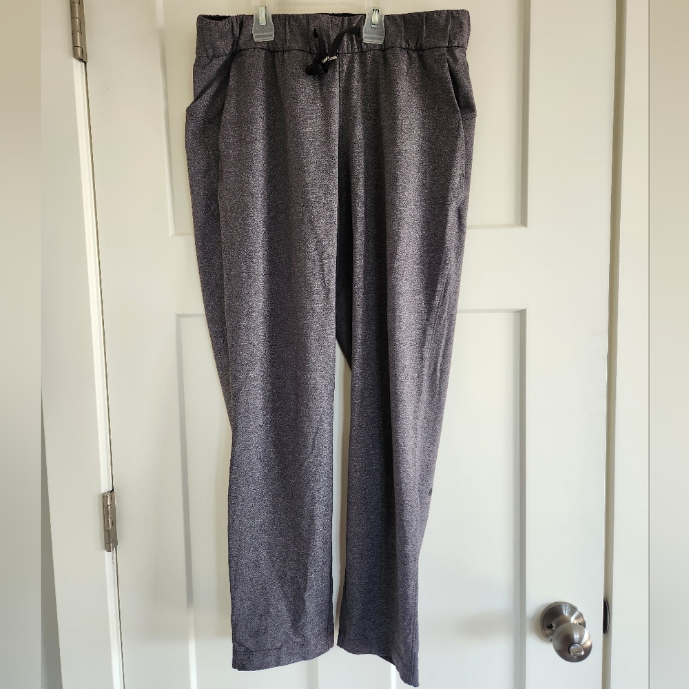 Lululemon On The Fly 7/8 Pant, sz 8, Heathered Black
